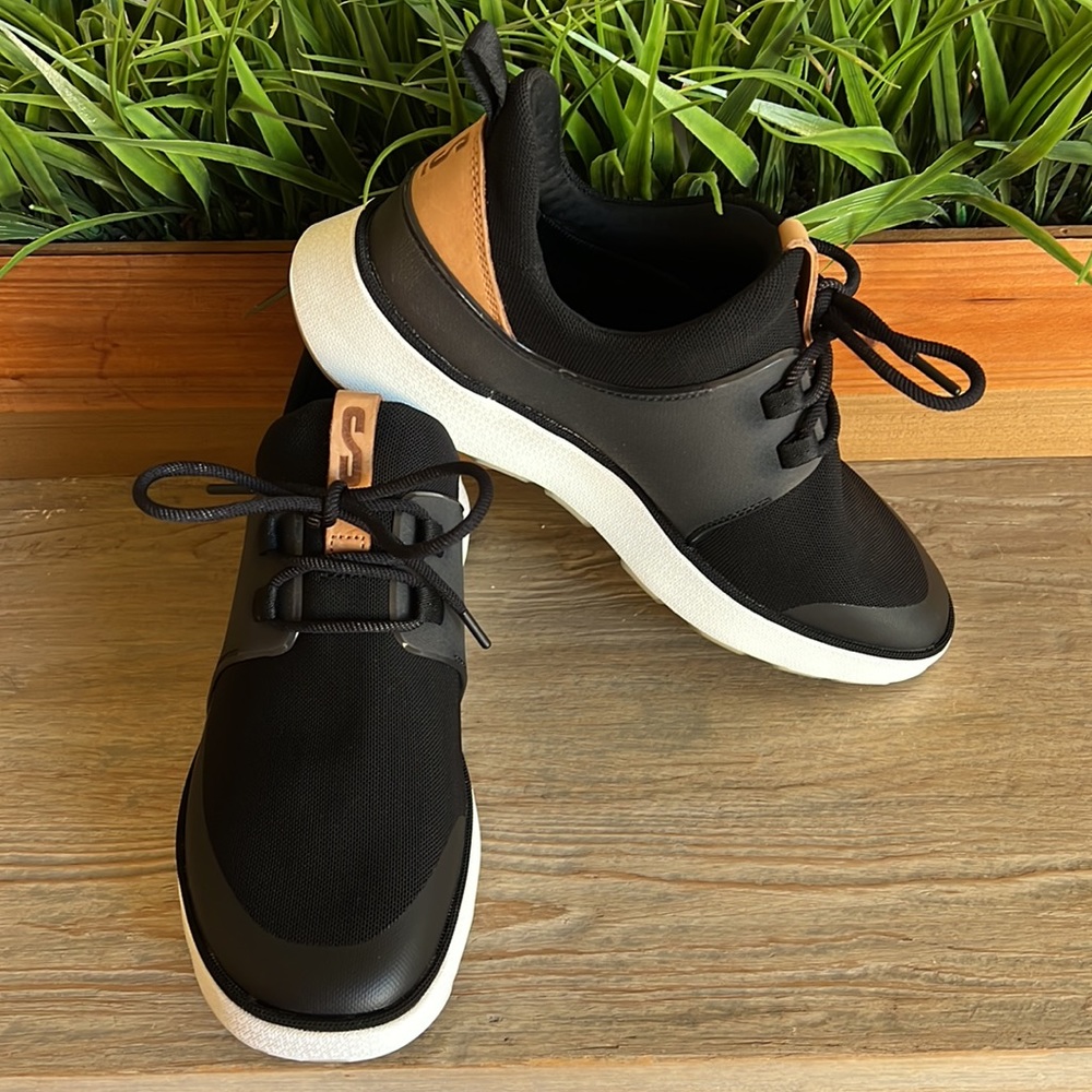 Clark’s Black Sneakers